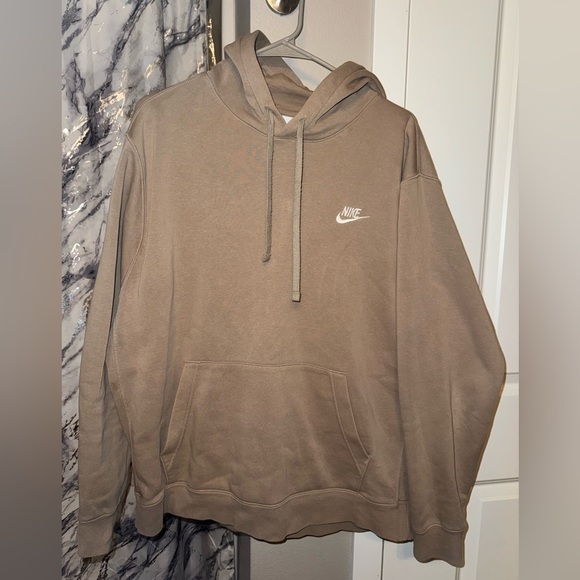 Nike Shirts Mens Nike Hoodie Sweatshirt Poshmark